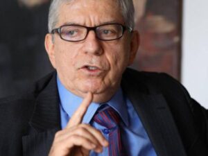 César Gaviria culpa al Gobierno Petro por crisis en salud y exige investigar al ministro Jaramillo | Gobierno | Economía