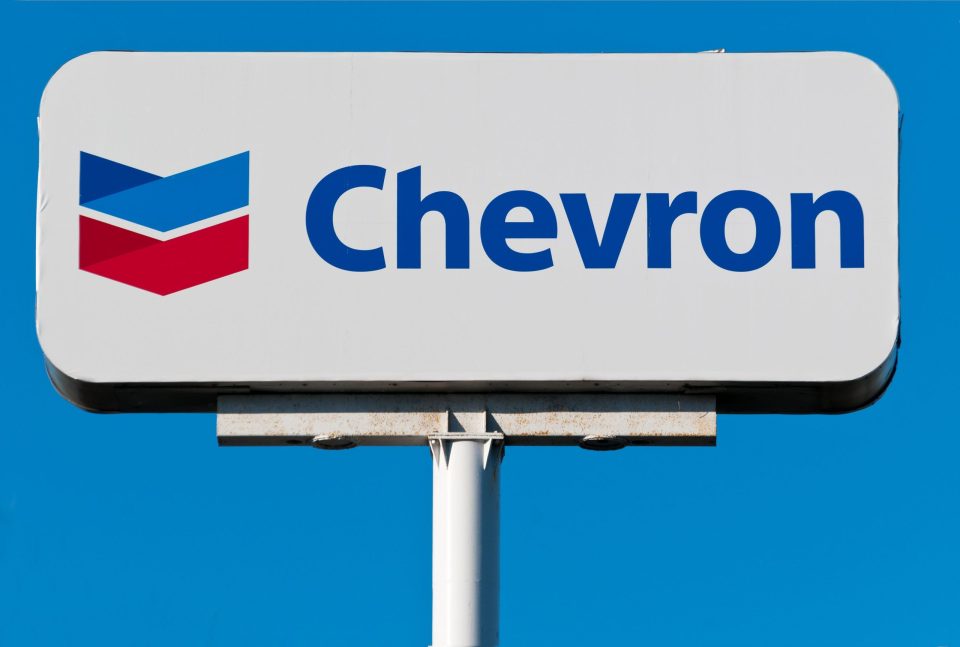 Chevron culmina la compra de Hess que le permitirá explotar un controvertido pozo en Guyana