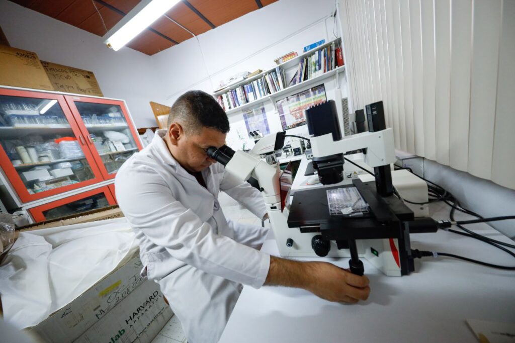 Científicos del IVIC  trabajan para mejorar el  tratamiento de cáncer de mama