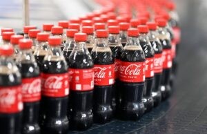 Coca-Cola cambiará su fórmula en EEUU a petición de Trump | europapress.es
