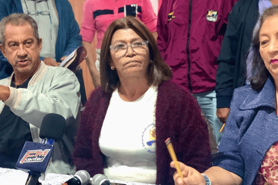 Colegio de Enfermería DC exige libertad de Yanny González y condena persecución de gremio