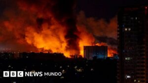 Cómo la "guerra de drones" de Rusia se intensifica y mina la moral de Ucrania
