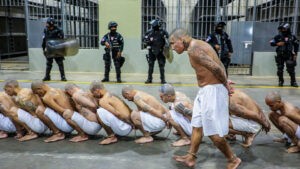 Conozca la fecha de regreso de deportados presos en El Salvador