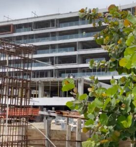 Continúan trabajos en Sheraton y Meliá