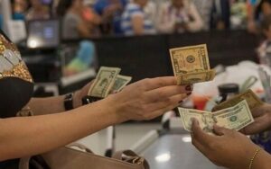 Cotización del Dólar BCV sigue con el pie en el acelerador