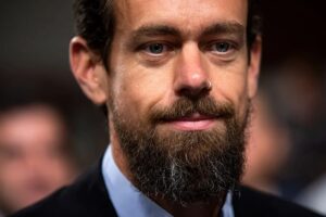 Creador de Twitter lanza Bitchat, una app de mensajería que funciona sin internet