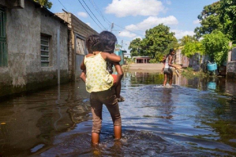 Crecida del río Orinoco deja unos 4.000 afectados en Bolívar