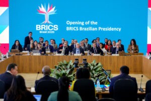 Cumbre en Brasil de un Brics perjudicado por guerras y ausencias : IPS Agencia de Noticias