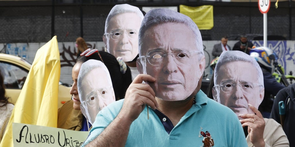Declarado culpable el expresidente de Colombia Álvaro Uribe por soborno de testigos en actuación penal