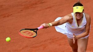 Detectan "error humano" en sistema de arbitraje de Wimbledon – DW – 07/07/2025
