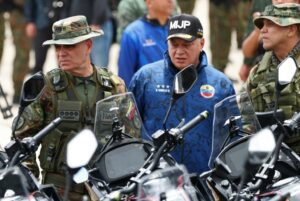 Dinero del narcotráfico se está usando para financiar conspiraciones contra el país