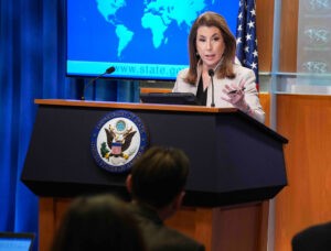 EEUU reitera su alerta de no viajar a Venezuela ante el alto riesgo de detención de sus ciudadanos: “El riesgo es extremadamente alto” – AlbertoNews