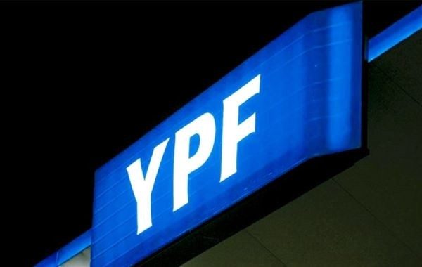 El Gobierno argentino anuncia la creación de 'YPF Nuclear' para minar uranio en el sur