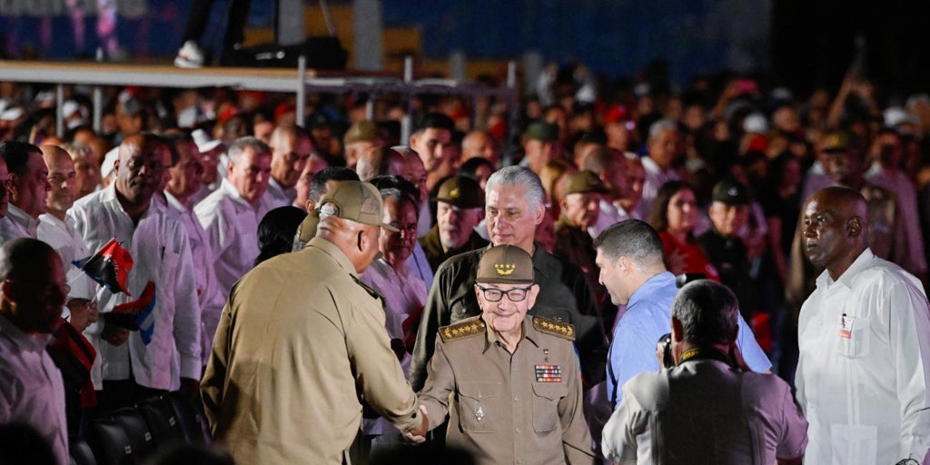 El Gobierno cubano adopta un tono de humildad para evitar que el enfado popular encone las protestas