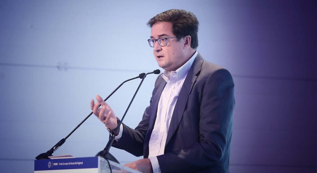 El Gobierno destina 180 millones para desarrollar proyectos empresariales de IA