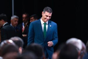 El Gobierno reafirma su intención de "no tirar la toalla" y seguir hasta 2027, a pesar del ingreso en prisión de Cerdán