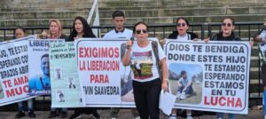 El Tiempo: Celdas de 2×2 y expuestos a enfermedades, el infierno de los presos colombianos en Venezuela