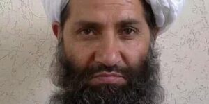 El Tribunal Penal Internacional emite una orden de arresto contra dos líderes talibanes por crímenes contra las mujeres