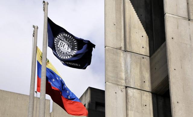 El dólar BCV sigue sin freno en el mes de julio