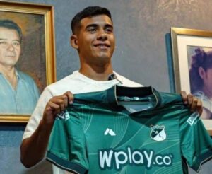 El extremo Robert Patiño, nuevo jugador del Deportivo Cali
