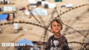 El plan revelado por el ministro de Defensa de Israel para confinar a toda la población de Gaza en un campamento construido sobre las ruinas de Rafah