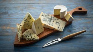 El queso más caro del mundo es español, cuesta 36 000 € y está envejecido 10 meses en una cueva