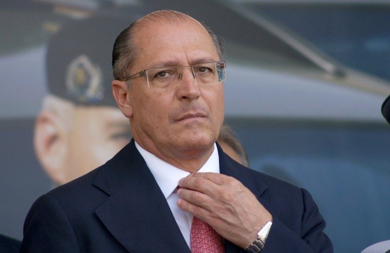 "Empeñado" en revertir aranceles, vicepresidente de Brasil conversa con EEUU - AlbertoNews