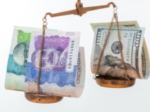 En cuánto está el dólar para compra y venta en las casas de cambio este jueves | Finanzas | Economía