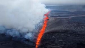 Entra en erupción un volcán en Islandia por duodécima vez en los últimos cinco años | elperiodico.com