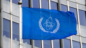 Entra en vigor en Irán una ley que suspende la cooperación con el OIEA