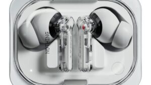 Estos auriculares Nothing con ChatGPT y 4.5 estrellas están casi gratis comparados con los AirPods