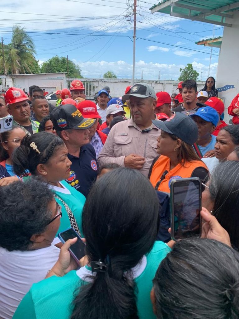 Familias afectadas por crecida del río en Caicara del Orinoco recibieron atención