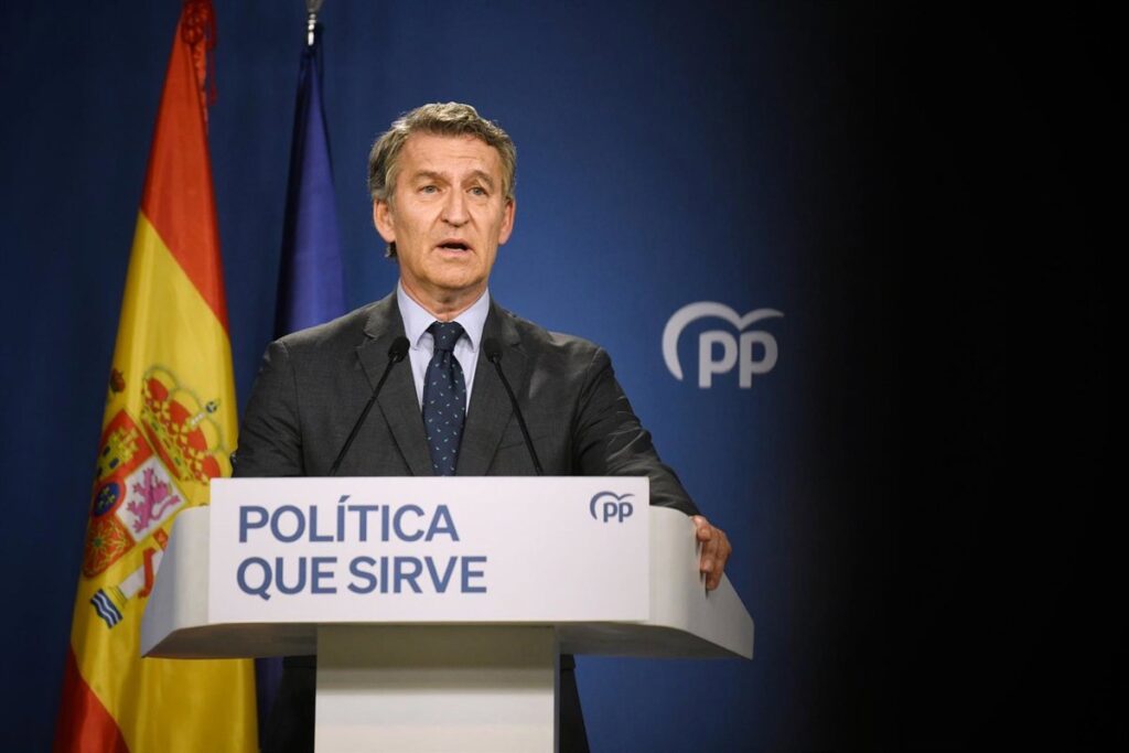 Feijóo pide que el caso Montoro se investigue y subraya que nunca ha nombrado a nadie que esté imputado por corrupción