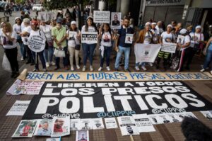 Foro Penal contabilizó 940 presos políticos en Venezuela, incluidos adolescentes y extranjeros