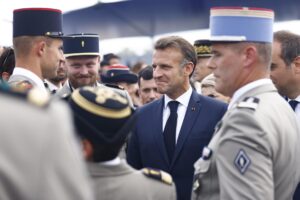 Francia exhibe músculo militar y alianzas en su desfile del 14 de julio – AlbertoNews