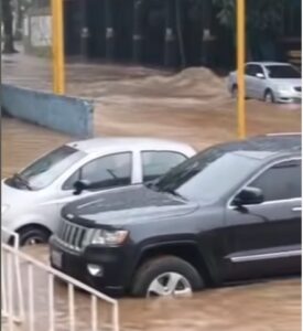 Fuertes lluvias afectan vialidad y viviendas en Carabobo