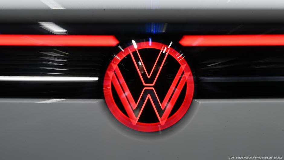 Ganancias de Volkswagen caen más de un tercio hasta junio – DW – 25/07/2025