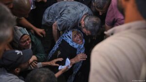 Gaza informa de 30 muertos en ataques israelíes – DW – 12/07/2025