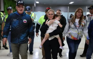 Gobierno afirmó que EE.UU. tiene secuestrados a 33 niños