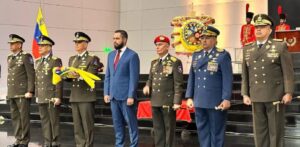 Gobierno conmemoró los 214 años de la independencia