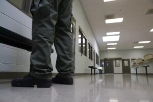 Gobierno de Trump pidió la lista de todos los inmigrantes detenidos en cárceles de California – AlbertoNews
