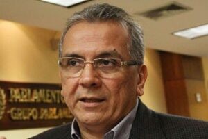 Hijo de Rodrigo Cabezas clama por su paradero