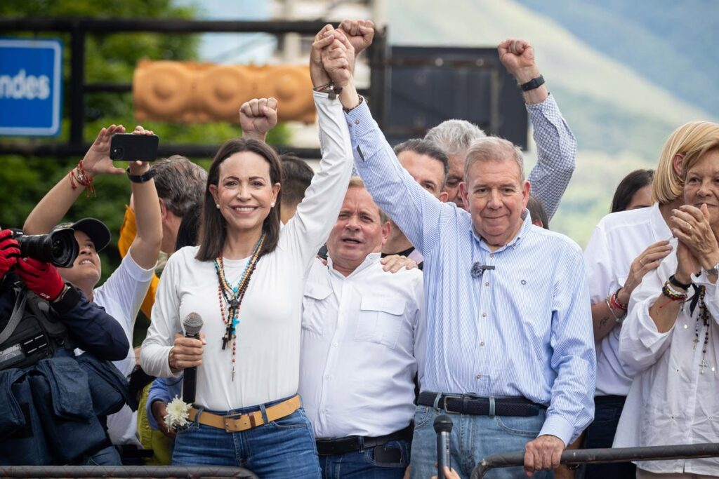 Hitos de la inédita campaña opositora para las presidenciales de hace un año
