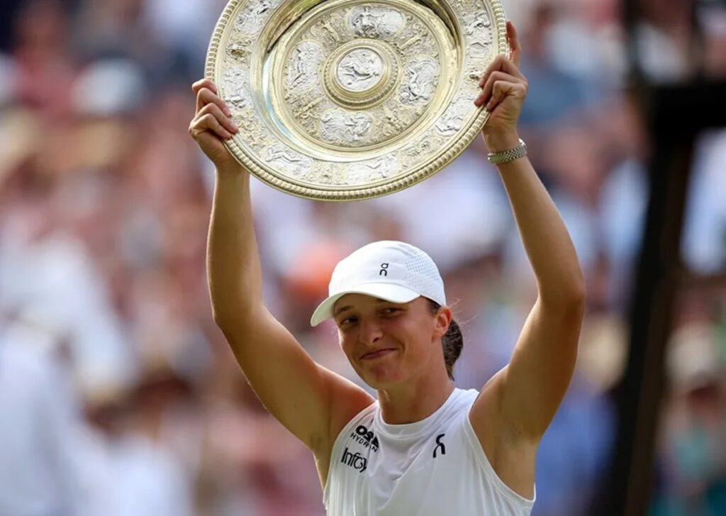 Iga Swiatek arrolla a Anisimova y conquista Wimbledon por primera vez