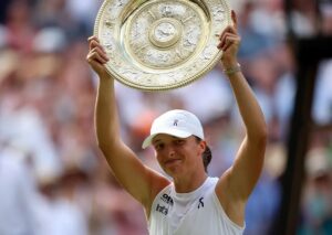 Iga Swiatek arrolla a Anisimova y conquista Wimbledon por primera vez