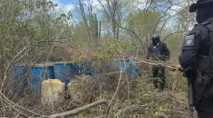 Incautan más de 14 mil litros de combustible de narcoavión