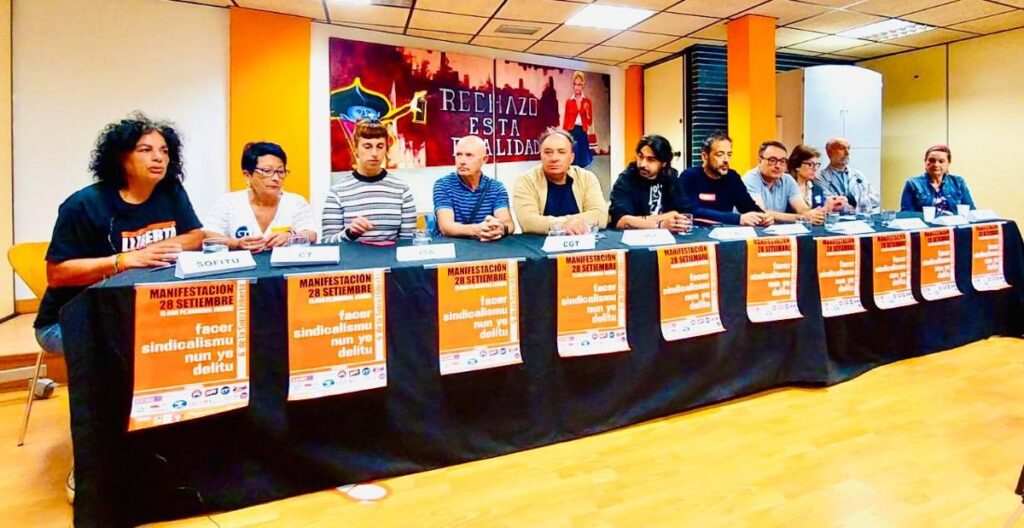Ingresan en la cárcel de Asturias 'las seis de La Suiza', condenadas a tres años y medio de cárcel por coacciones graves