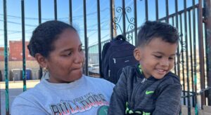 Inmigrantes en EEUU no pueden celebrar el Día de la Independencia: "La migra estará en todos los parques" - AlbertoNews