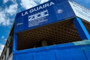 Instalarán fábrica de pantallas LED en Catia La Mar en convenio con China y la ZEE La Guaira