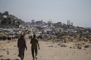 Israel reanudará el lanzamiento de ayuda humanitaria por aire en Gaza